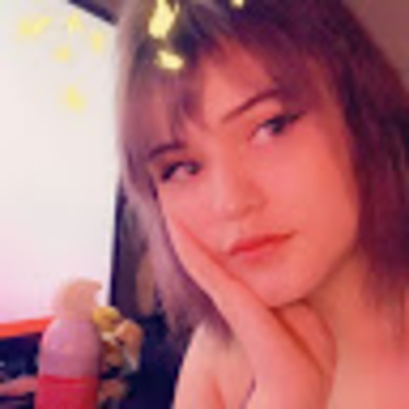 Meet your Posher, Frida - Picture 1 of 1